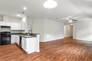 2839 St David Dr, Dallas, TX 75233 - Photo 8