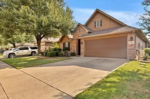 1505 Wickham Dr, Burleson, TX 76028 - Photo 2