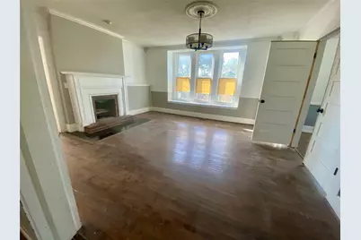 407 S Tyler Street, McGregor, TX 76657 - Photo 2
