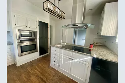 407 S Tyler Street, McGregor, TX 76657 - Photo 6