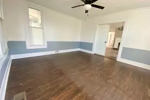 407 S Tyler St, McGregor, TX 76657 - Photo 8