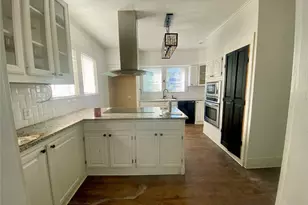 407 S Tyler St, McGregor, TX 76657 - Photo 4