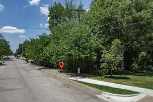 715 Cedar Dr, Mesquite, TX 75149 - Photo 1