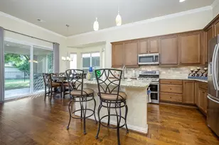 11800 Southerland Dr, Denton, TX 76207 - Photo 10