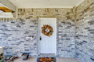 10264 W Rancho Diego Ln, Fort Worth, TX 76036 - Photo 2