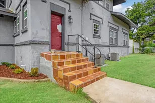 114 W King St, Sherman, TX 75090 - Photo 32