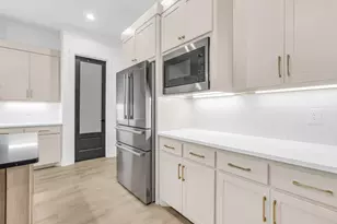 141 Lakeside Dr, Lipan, TX 76462 - Photo 14