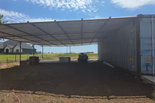 365 Co Rd 1180, Alvord, TX 76225 - Photo 18