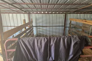 365 Co Rd 1180, Alvord, TX 76225 - Photo 24