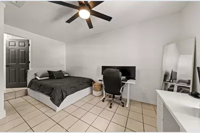 121 Austin Street, McGregor, TX 76657 - Photo 16