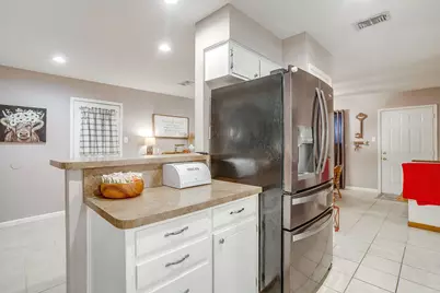 312 Gardenia Court, Burleson, TX 76028 - Photo 14