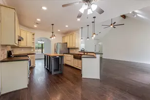 2066 Ellis Dr, Weatherford, TX 76088 - Photo 6