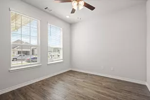 6920 Night Owl Ln, Fort Worth, TX 76036 - Photo 4