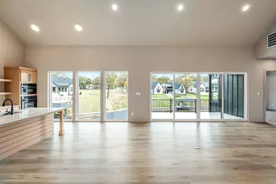 114 Pinnacle Club Drive, Mabank, TX 75156 - Photo 12