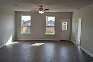 920 Boll Weevil Dr, Cleburne, TX 76031 - Photo 4