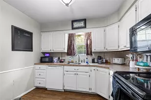 746 S Valentine Dr, Sherman, TX 75090 - Photo 4