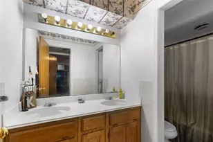 746 S Valentine Dr, Sherman, TX 75090 - Photo 10