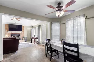 746 S Valentine Dr, Sherman, TX 75090 - Photo 8