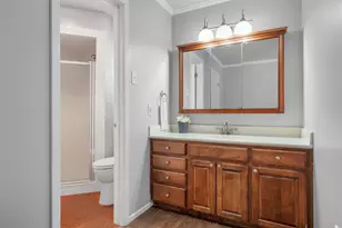 833 Arlington Dr, Woodway, TX 76712 - Photo 16