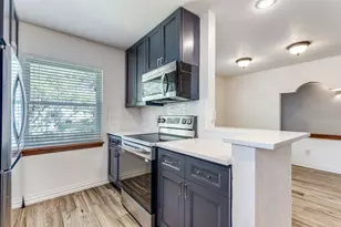 1816 Chamberlain Dr, Carrollton, TX 75007 - Photo 4