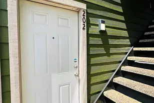 9837 Walnut St, Dallas, TX 75243 - Photo 4