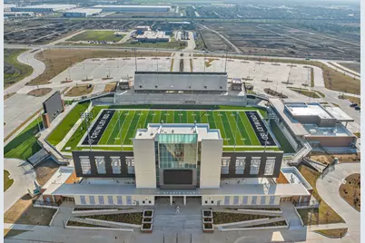 1037 Western Hills Drive, Crowley, TX 76036 - Photo 6