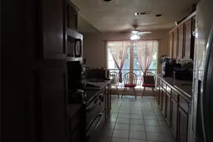 2113 Vail Dr, Garland, TX 75044 - Photo 4