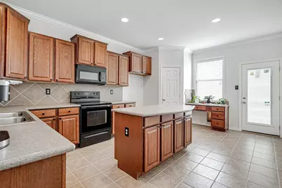 904 Sheryn Drive, Burleson, TX 76028 - Photo 8