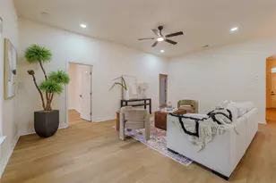 8809 Glen Hollow Dr, Fort Worth, TX 76179 - Photo 14