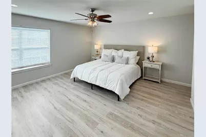 901 W Munson Street, Denison, TX 75020 - Photo 8