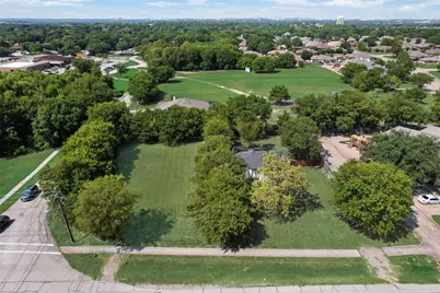 403 E Parkerville Road, DeSoto, TX 75115 - Photo 1