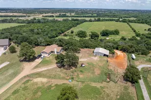 8959 Hilltop Rd, Argyle, TX 76226 - Photo 16
