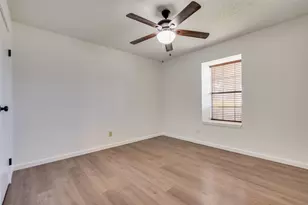 3620 Glenview Dr, Corinth, TX 76210 - Photo 14