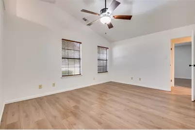 3620 Glenview Drive, Corinth, TX 76210 - Photo 10