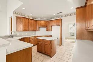 1001 W Remington Park Dr, Terrell, TX 75160 - Photo 8