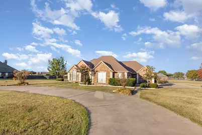 1001 W Remington Park Drive, Terrell, TX 75160 - Photo 1