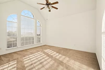 1001 W Remington Park Drive, Terrell, TX 75160 - Photo 8