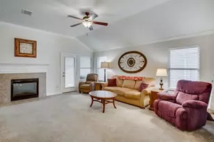 1313 Catbird Dr, Little Elm, TX 75068 - Photo 4