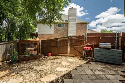 1901 Yellowstone Lane, Corinth, TX 76210 - Photo 20