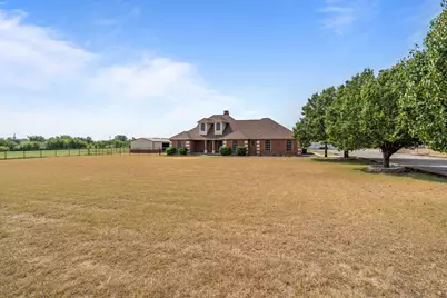 6501 Indian Trail, Sanger, TX 76266 - Photo 4