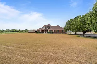 6501 Indian Trail, Sanger, TX 76266 - Photo 4