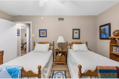 2405 Webb Avenue, Greenville, TX 75402 - Photo 36