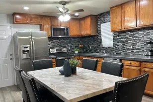 13731 Biggs St, Dallas, TX 75253 - Photo 8