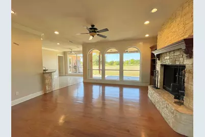 4026 Howard Road, Waxahachie, TX 75165 - Photo 16