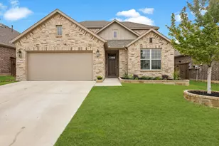 408 Acton Ave, Fort Worth, TX 76131 - Photo 2