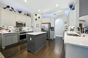 5508 Thistle Hill, Denton, TX 76210 - Photo 2