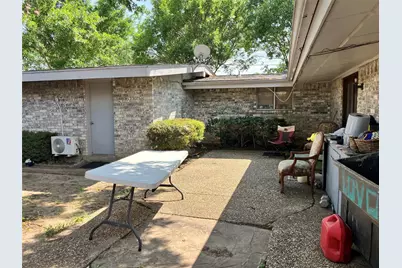 402 Duke Street, Garland, TX 75043 - Photo 12