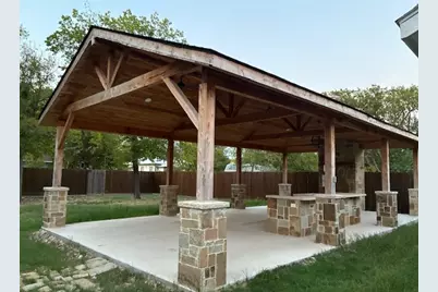 311 E 9th Street, Ferris, TX 75125 - Photo 4