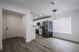 3482 Hidalgo Dr, Dallas, TX 75220 - Photo 2