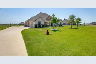 9601 Wildcat Ridge, Godley, TX 76044 - Photo 4